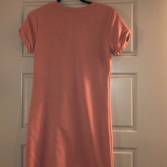 Dress - Picture 4 of 4